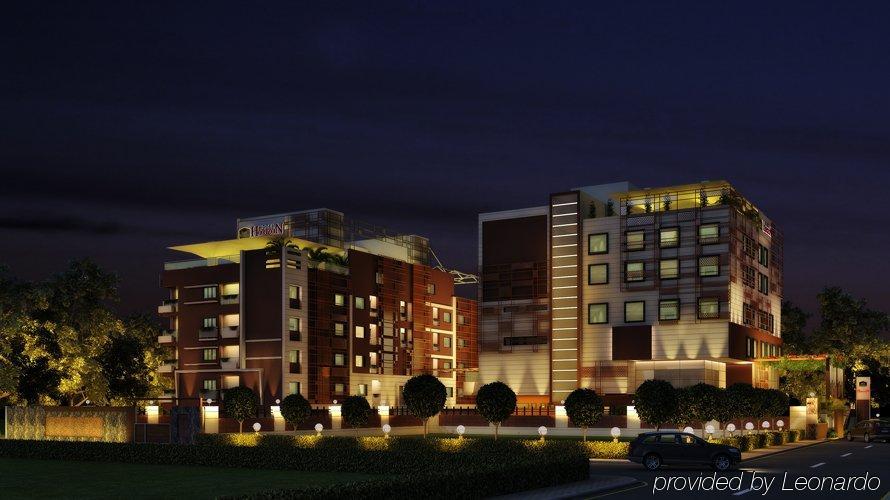 Best Western Plus O2 Индор Екстериор снимка