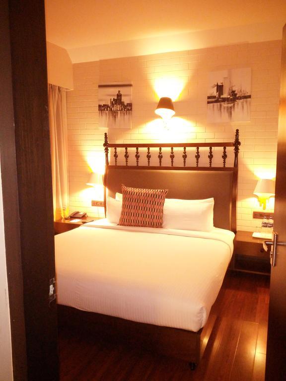 Best Western Plus O2 Индор Екстериор снимка