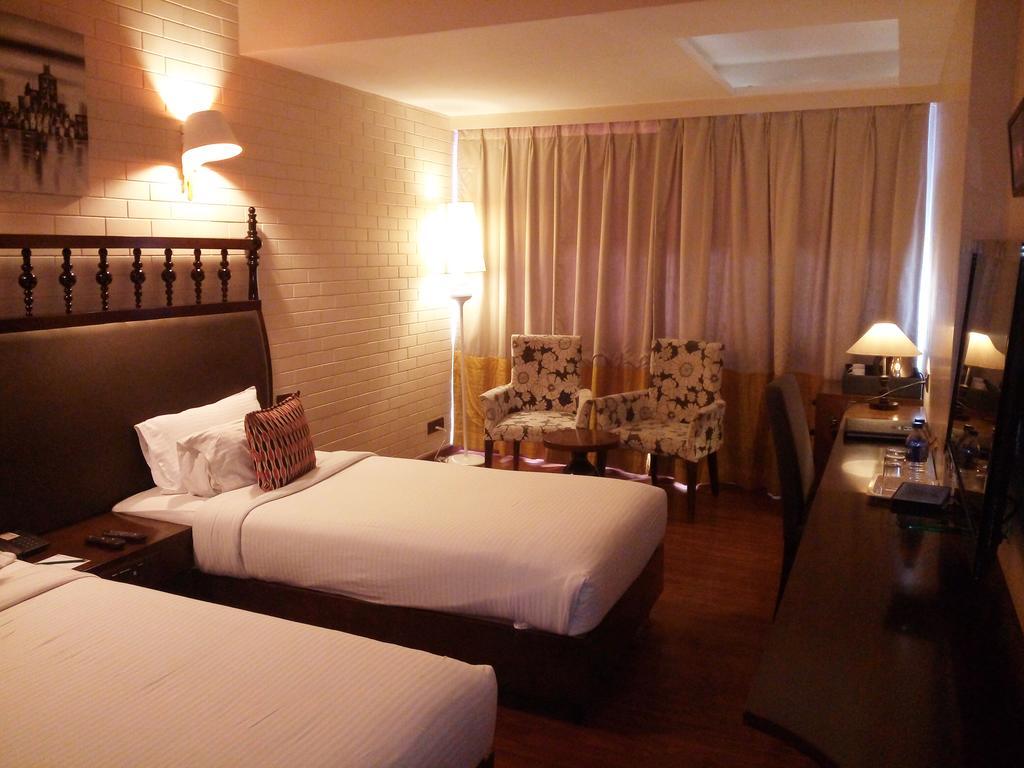 Best Western Plus O2 Индор Екстериор снимка